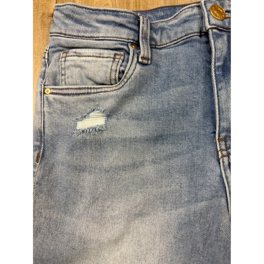 Kut from the Kloth Catherine High Rise Crop Straight Leg Distressed Jeans Blue 6